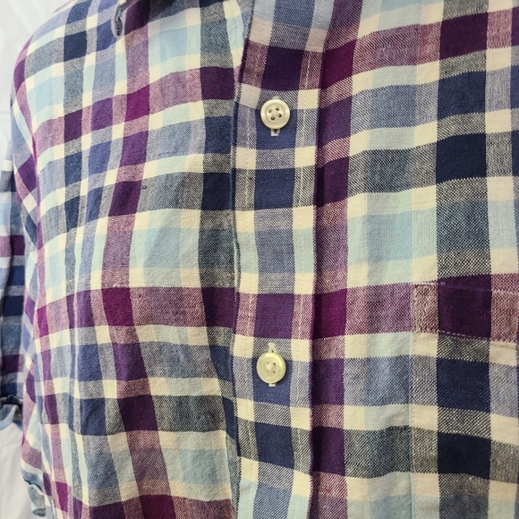 Banana Republic linen blend button down - Picture 2 of 6